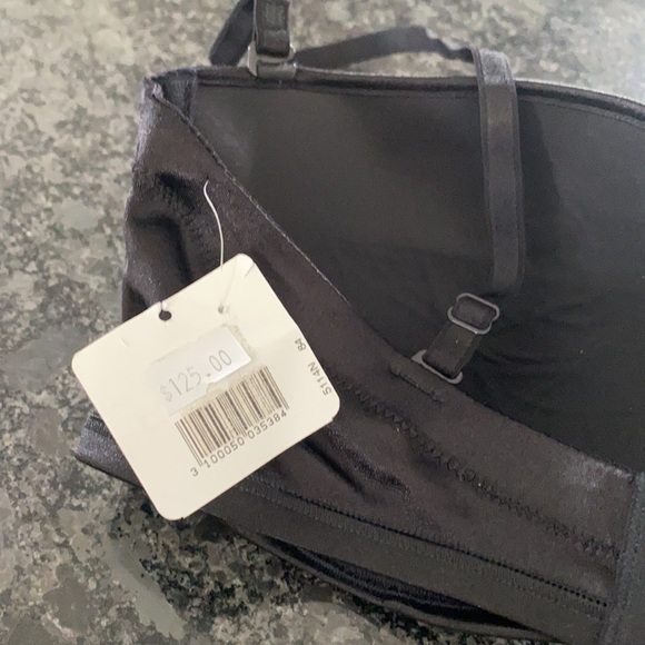 Women’s bra - Picture 3 of 3